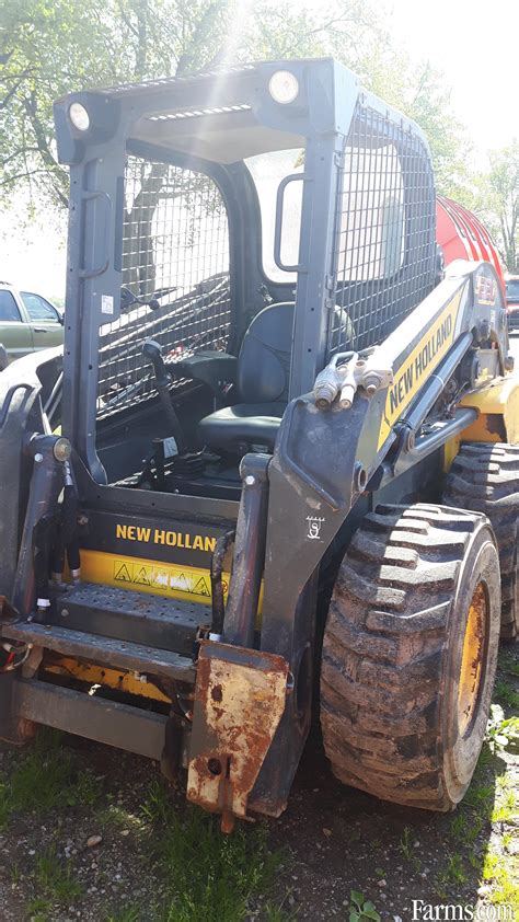 Used New Holland L220 Skid Steers for Sale (37 listings)